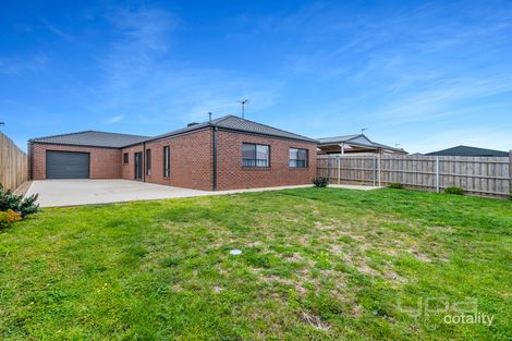 92 Oakpark Dr, Harkness, VIC 3337