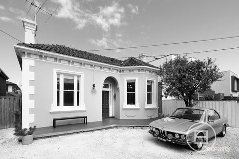 Property photo of 20 Norwood Road Caulfield North VIC 3161