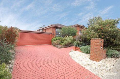 Property photo of 34 Mayfair Drive Ferntree Gully VIC 3156