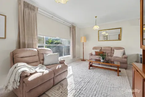 Property photo of 62 Alexander Crescent Ferntree Gully VIC 3156