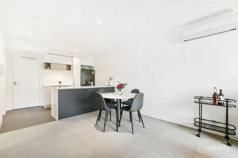 Property photo of 201/2 Golding Street Hawthorn VIC 3122