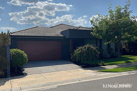10 Regal Tce, Mooroolbark, VIC 3138
