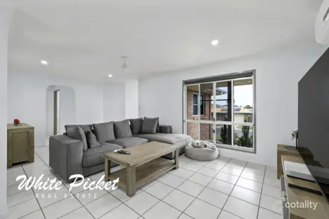 Property photo of 6 Melissa Crescent Walkerston QLD 4751