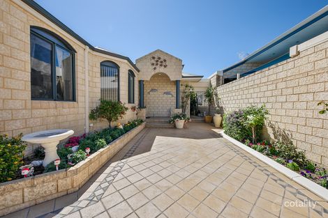 Property photo of 20 Starfire Close Halls Head WA 6210