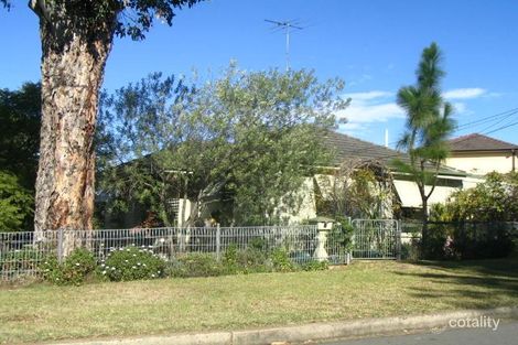 1 Mamie Ave, Seven Hills, NSW 2147