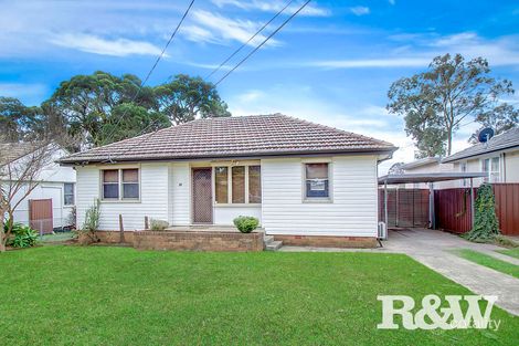 Property photo of 37 Lingayen Avenue Lethbridge Park NSW 2770