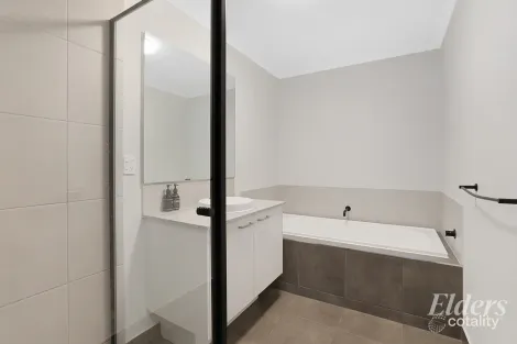 Property photo of 20 Tambo Drive Warragul VIC 3820