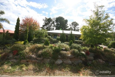 8 Walters Cres, Aberfoyle Park, SA 5159