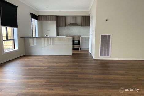 Property photo of 31 Malleefowl Boulevard Beveridge VIC 3753