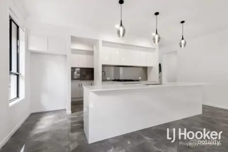 14 Springbrook St, Yarrabilba, QLD 4207