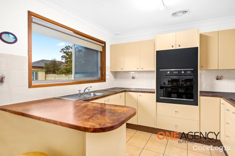 Property photo of 17 Fir Crescent Albion Park Rail NSW 2527