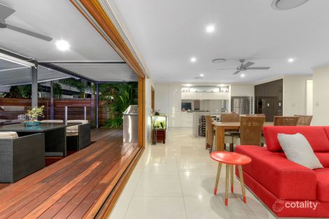 Property photo of 34 Rosina Street Kangaroo Point QLD 4169