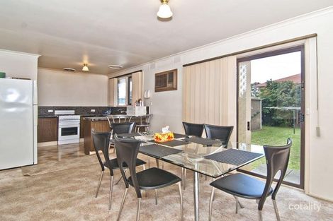 Property photo of 8 Caledonian Court Keysborough VIC 3173