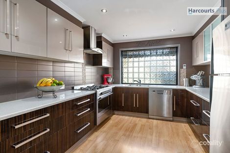 24 Eloise Ave, Hallett Cove, SA 5158