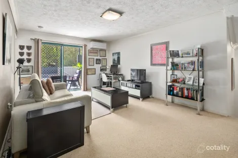 Property photo of 4/51 Leopard Street Kangaroo Point QLD 4169