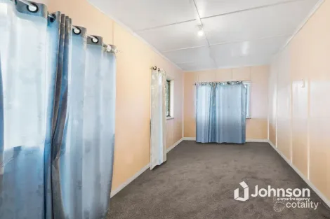 Property photo of 8 Doorey Street One Mile QLD 4305