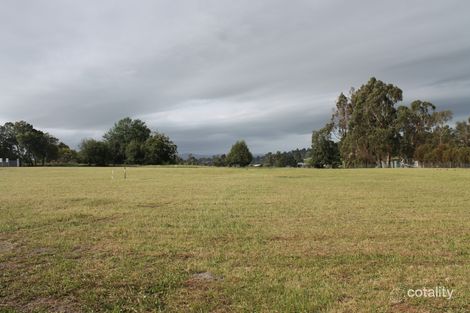 Property photo of 255 Main South Road Drouin VIC 3818