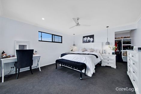 Property photo of 6 Oceana Crescent Lammermoor QLD 4703