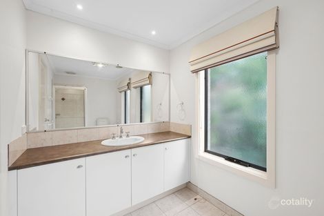 Property photo of 2/12 Southdown Crescent Belmont VIC 3216