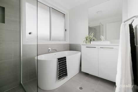 Property photo of 15 Carrera Crescent Cooranbong NSW 2265