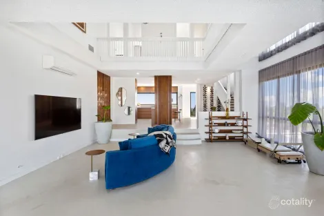 9/2 Bindaring Pde, Claremont, WA 6010