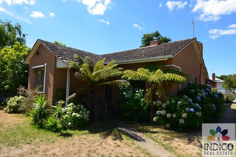 Property photo of 2 Junction Road Beechworth VIC 3747