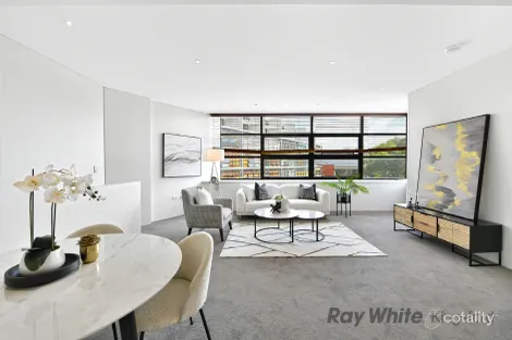 Property photo of 704E/103-105 Doncaster Avenue Kensington NSW 2033