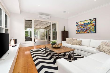Property photo of 129 Windsor Crescent Mont Albert VIC 3127