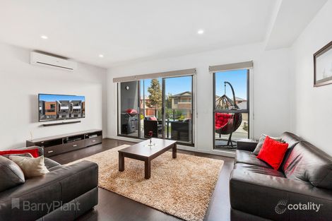Property photo of 136 Malibu Boulevard Point Cook VIC 3030
