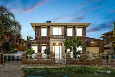 2a Winged Foot Dr, Sunshine North, VIC 3020