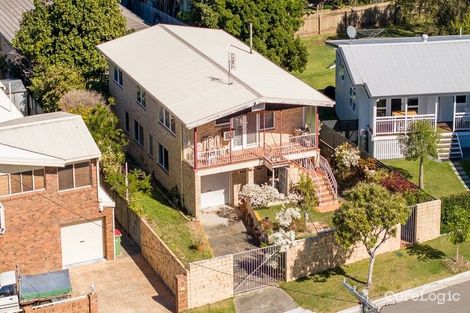 Property photo of 19 Reynolds Avenue Labrador QLD 4215