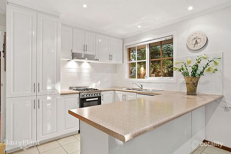 Property photo of 56 Strathavan Drive Berwick VIC 3806