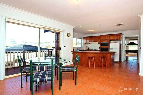 Property photo of 12 Mitchell Court Attwood VIC 3049