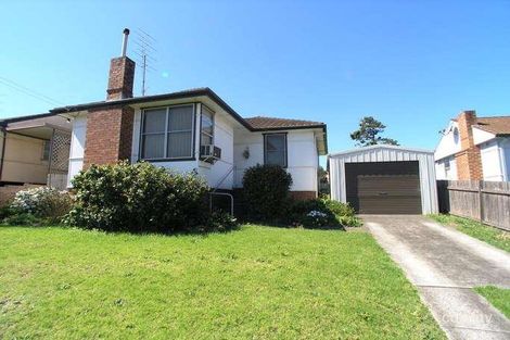 5 Marceau St, Mount Saint Thomas, NSW 2500