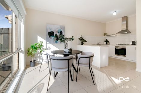 Property photo of 2/69 Anderson Road Sunbury VIC 3429