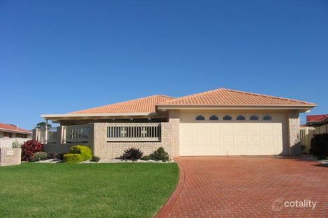 2/20 Robur Ct, Tuncurry, NSW 2428