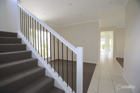 Property photo of 21 Hillview Crescent Little Mountain QLD 4551