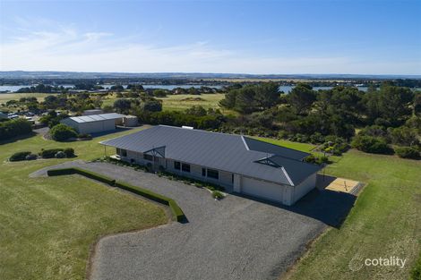 Property photo of 35 Gow Drive Hindmarsh Island SA 5214