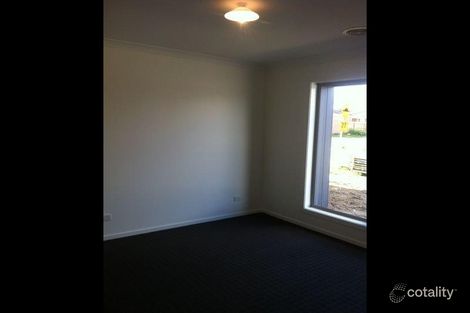 Property photo of 17 Vimini Drive Narre Warren VIC 3805