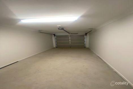 45 Huon Pl, Hillcrest, QLD 4118