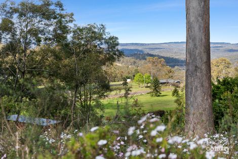 Property photo of 50 Munro Road Hampton QLD 4352