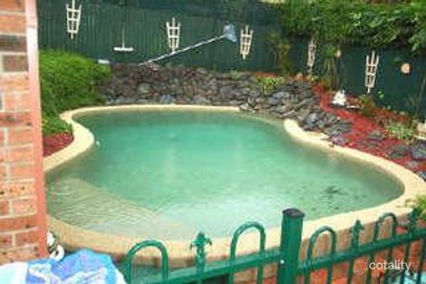 Property photo of 16 White Cedar Close Green Point NSW 2251