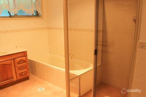 Property photo of 1/9 Lawford Close Warners Bay NSW 2282