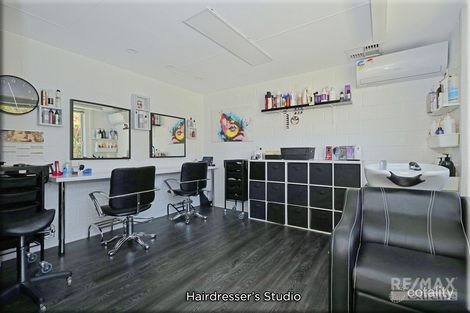 Property photo of 7 Gangway Turn Alkimos WA 6038