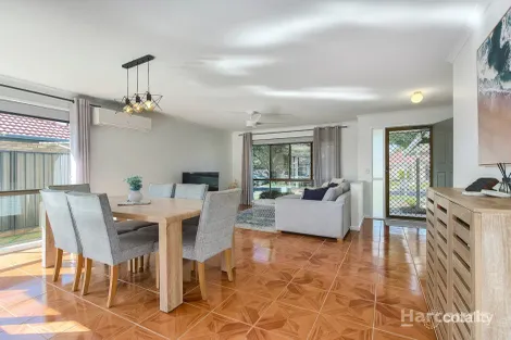Property photo of 17 Lilly Pilly Crescent Fitzgibbon QLD 4018