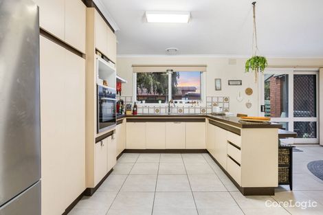 Property photo of 7 Dryandra Crescent Keysborough VIC 3173