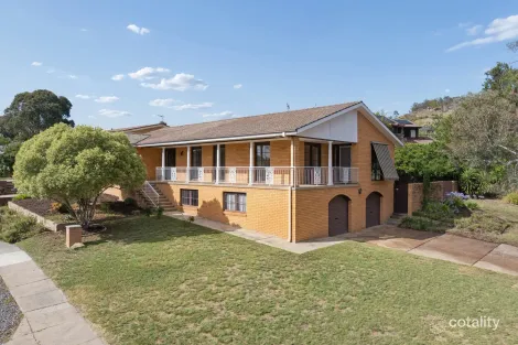 Property photo of 113 Perry Drive Chapman ACT 2611