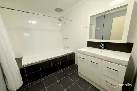 Property photo of 19 Louisa Road Southern Cross QLD 4820