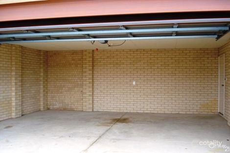 Property photo of 12 Senecio Way Halls Head WA 6210