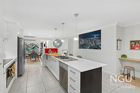 Property photo of 37 Morris Crescent Bellbird Park QLD 4300